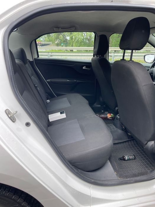 Продам авто на полном ходу , установлен хороший газ