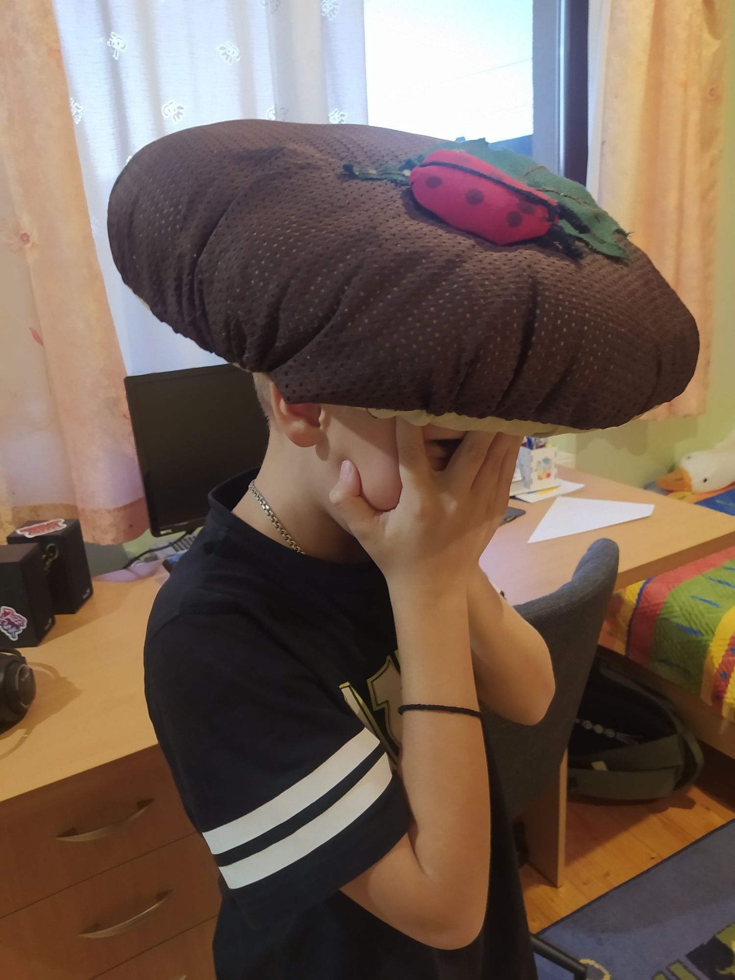 Шапка гриба, грибочка, дитяча