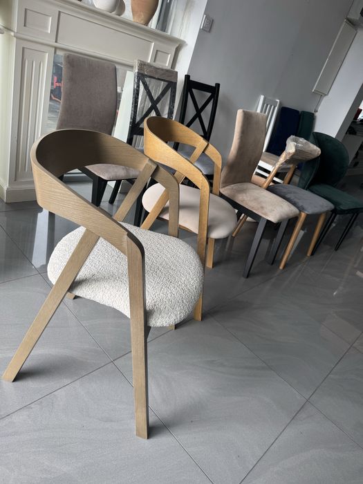 Zestaw mebli STÓŁ FI 100 + 4x krzesło drewniane