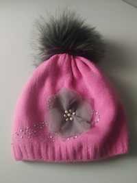 Śliczna czapka zimowa dla małej damy 5-7lat