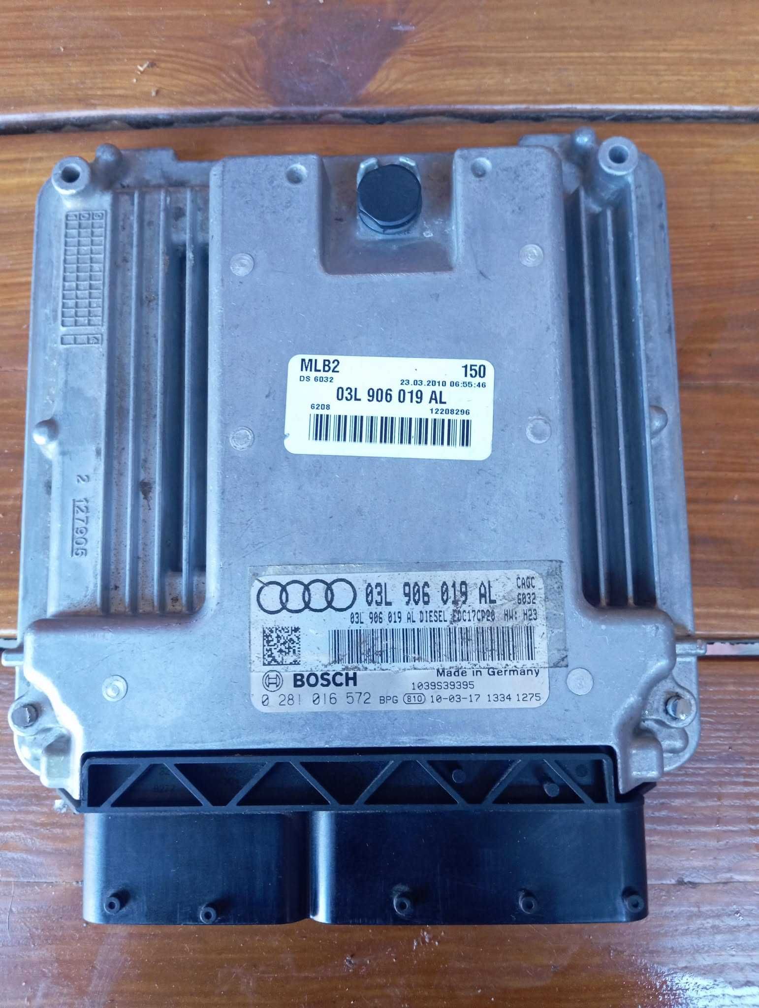 Komputer sterownik  Audi A4B8 03L906019AL