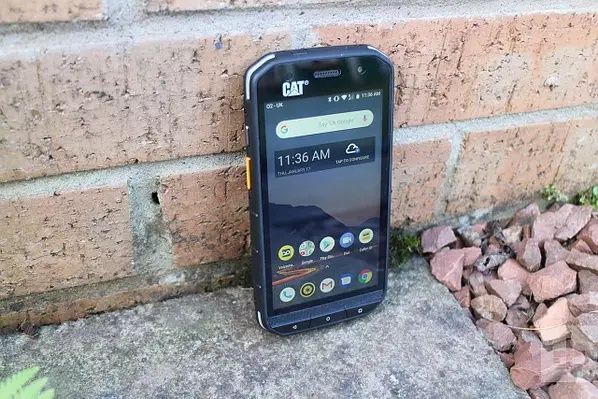 Смартфон протиударний Cat s48 c