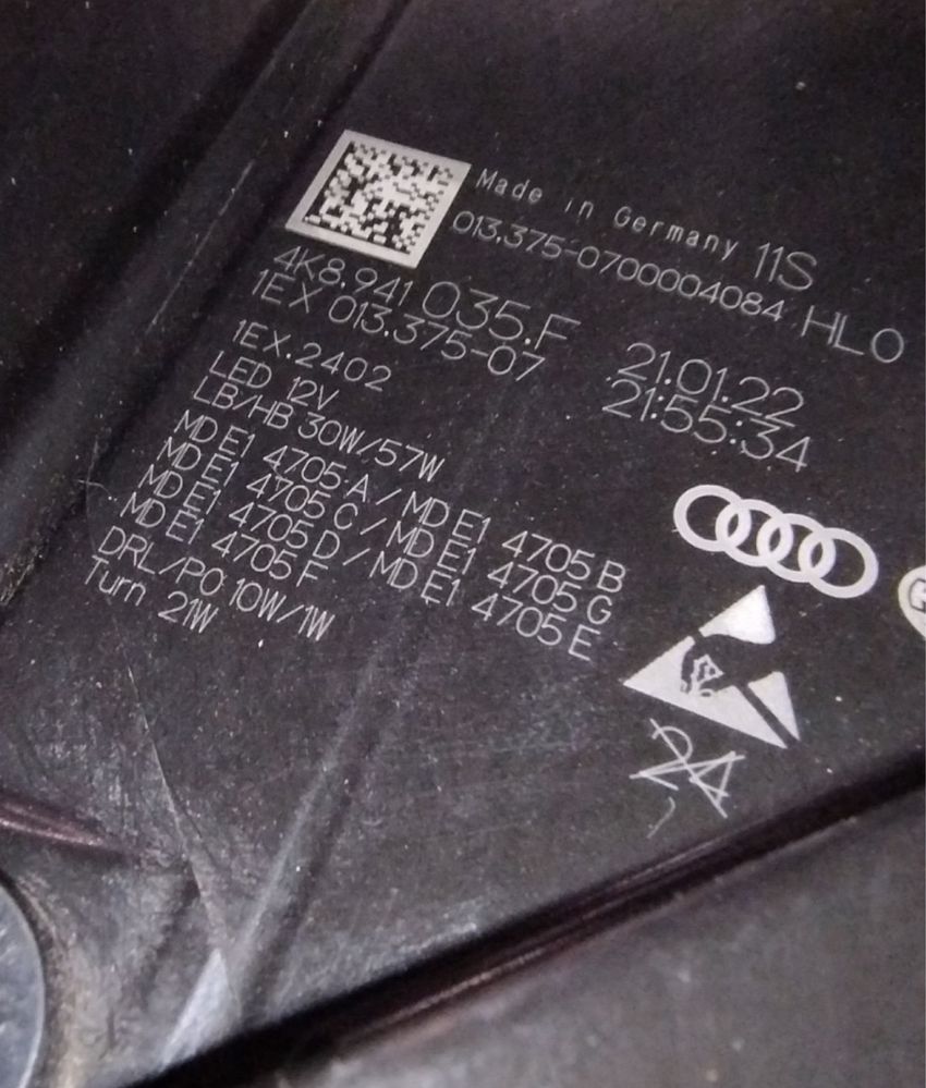 Фара  фари фары Audi A7 C8  FULL LED Matrix ( европа)