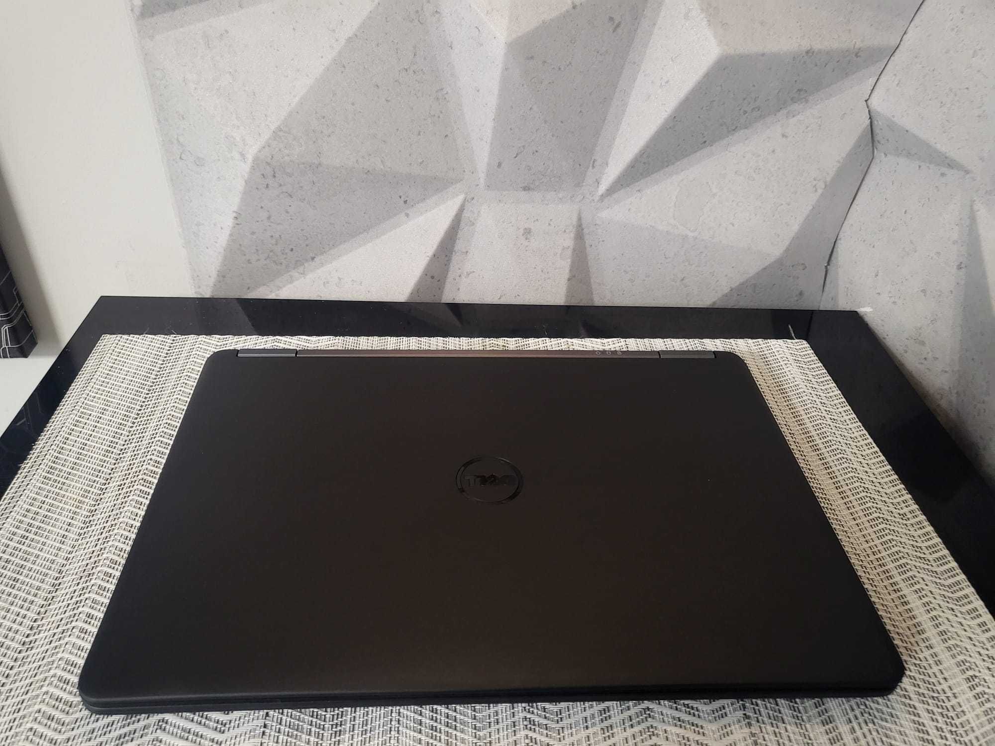 Laptop DELL LATITUDE E7250 i7 256 GB SSD 8GB RAM HD 12,5 CALA