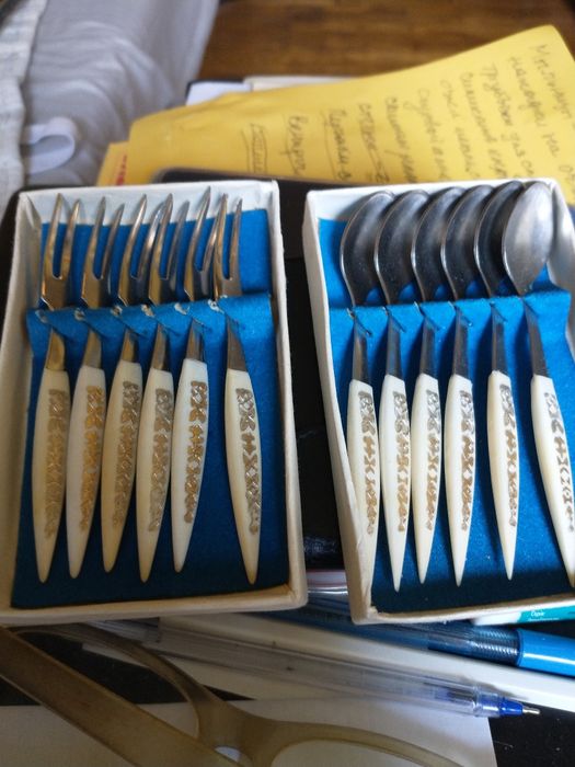 Ложечки десертные и кофейные времён СССР, и ложки "Малютка"