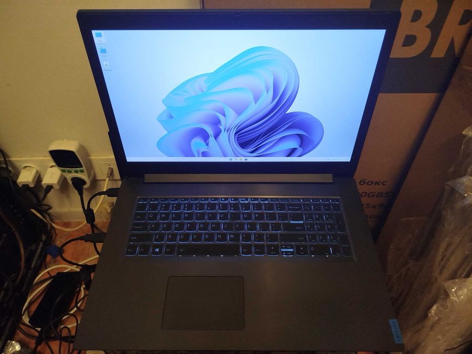 Ноутбук Lenovo IdeaPad L340-17IRH