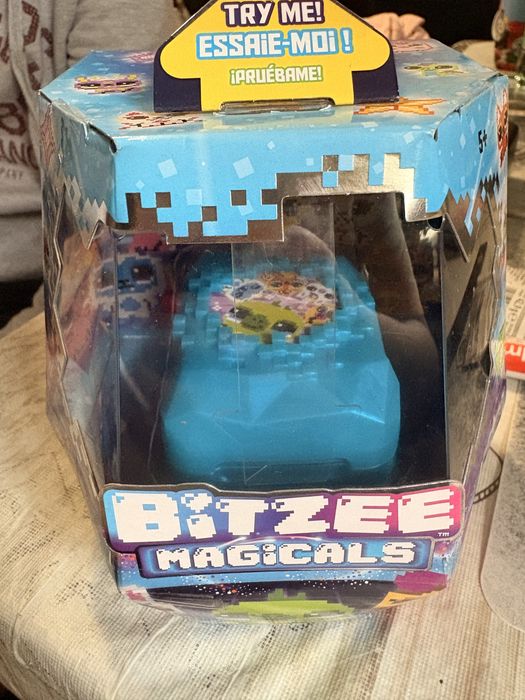 Bitzee Magicals interaktywne cyfrowe zwierzątko