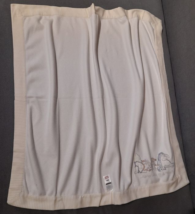 Kocyk kremowy, George, Kubauś Puchatek i przyjaciele