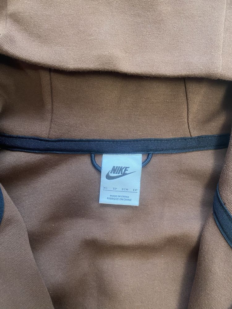 nike tech fleece original