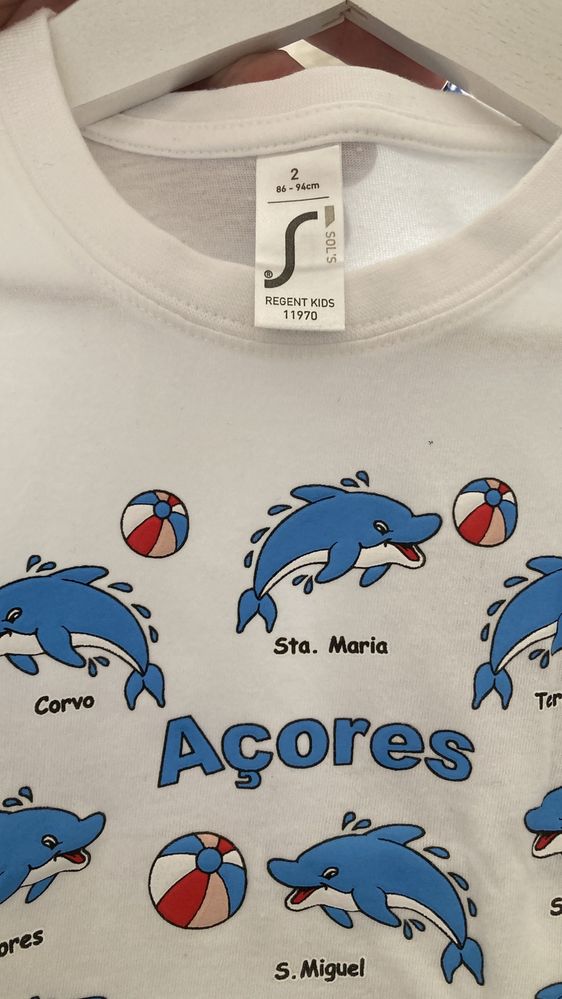 T-shirt manga curta golfinhos 2 anos