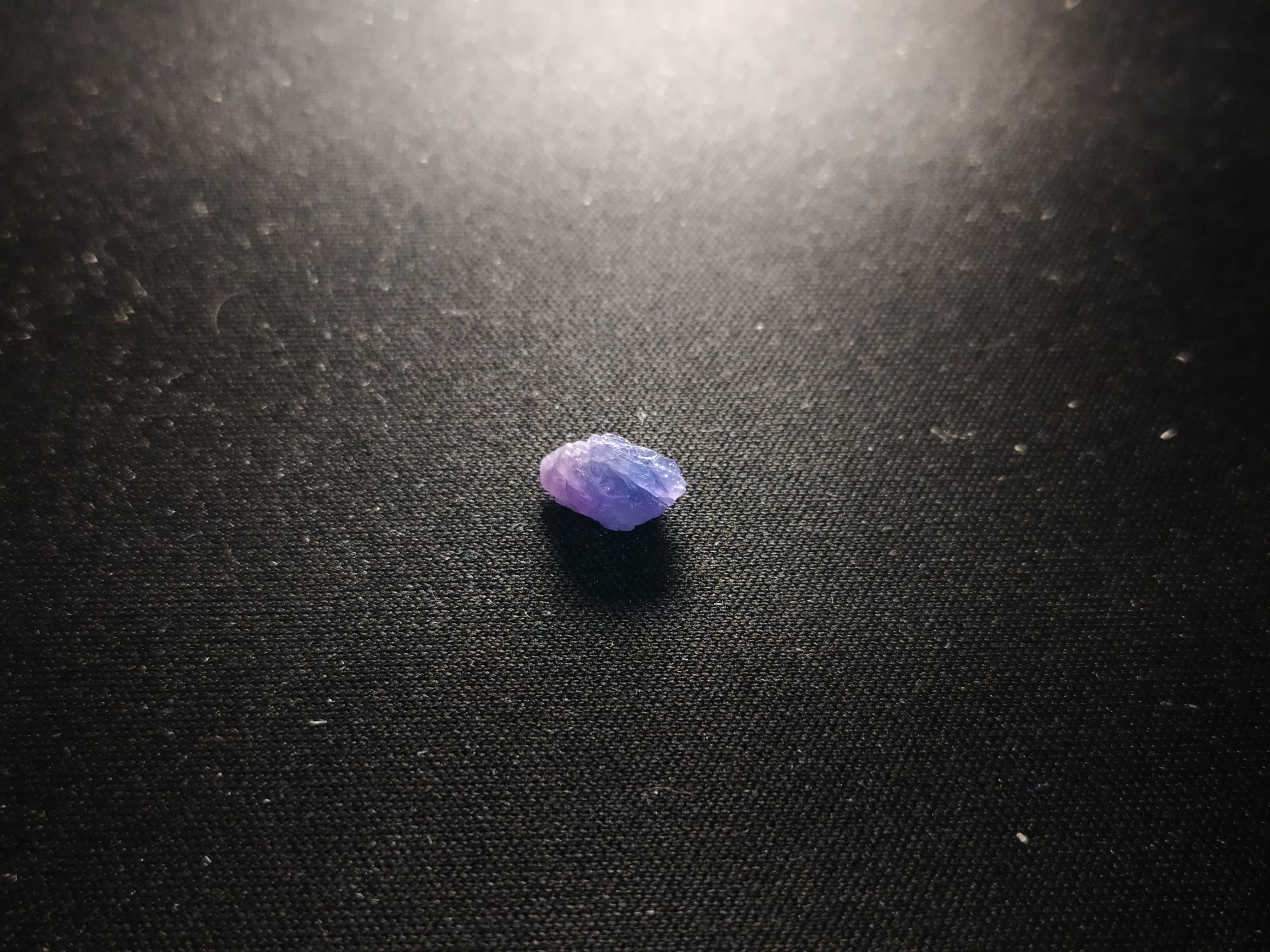 Szafir naturalny kryształ 2,45 ct