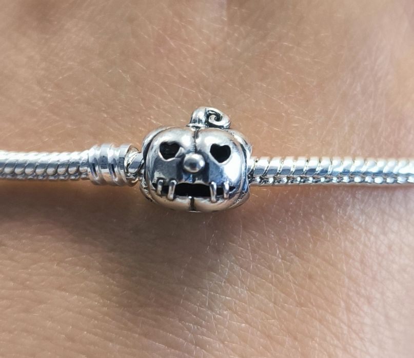 Charms Dynia  srebro najwyższej próby 925 seria Halloween