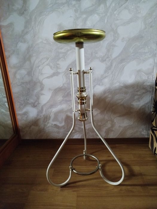 Підставка для квітів.