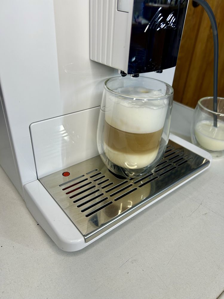 Melitta Caffeo CI White Кофемашина