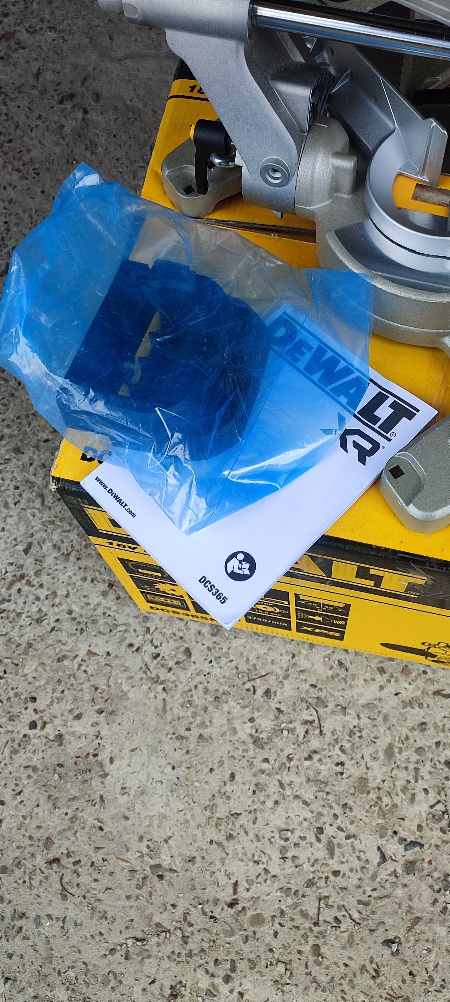 Торцовка DEWALT DCS 365 N ОРИГІНАЛ з Англії