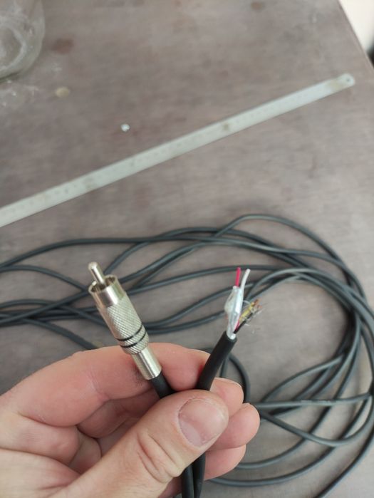 Кабель RCA. 8 метров.