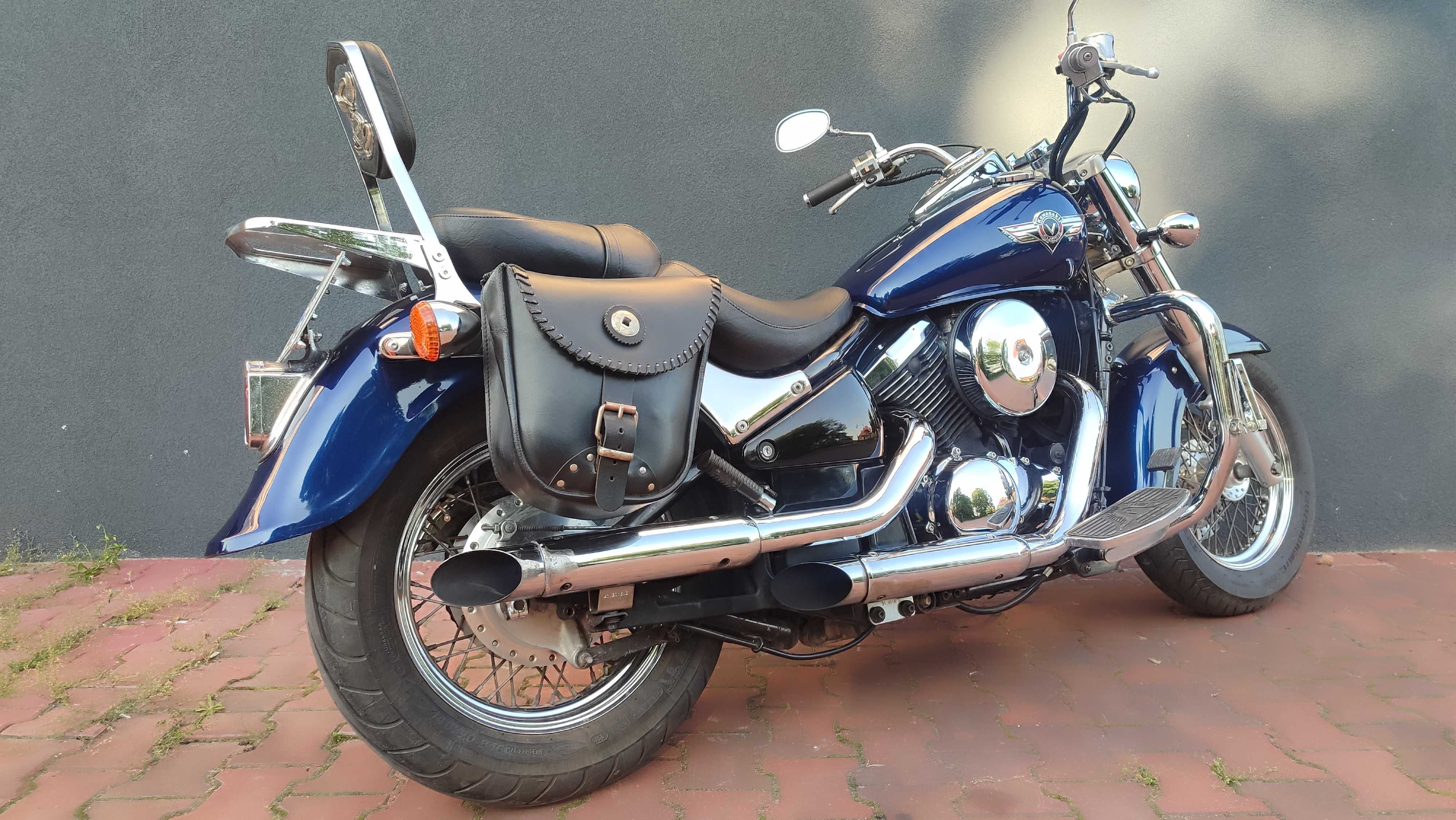 Kawasaki Vulcan Vn 800 classic.