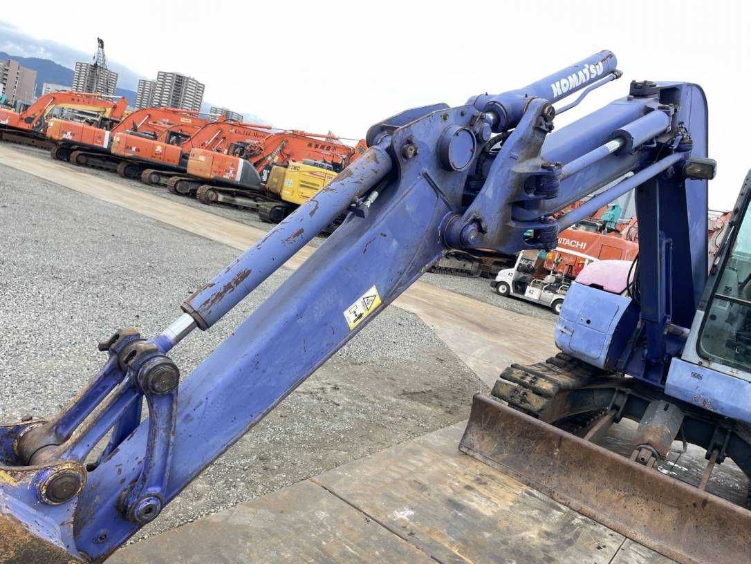 Экскаватор гусеничный Komatsu PC78UU-6EO