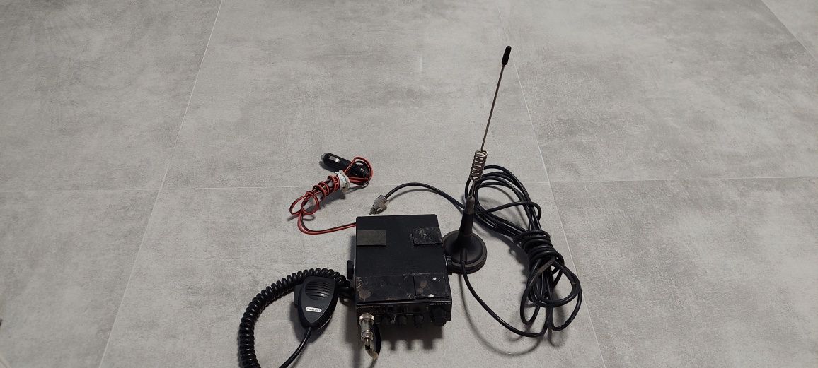 CB radio President Johnny ll+antena