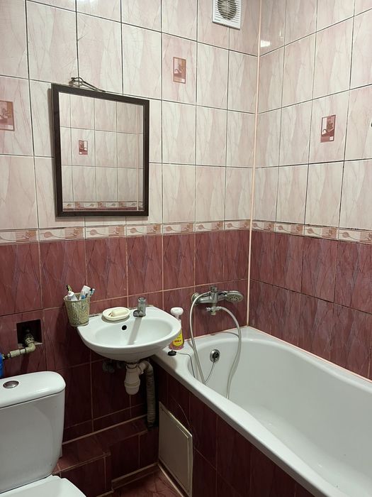 Продам 2-х кімнатну квартиру в с.Кам'яниця