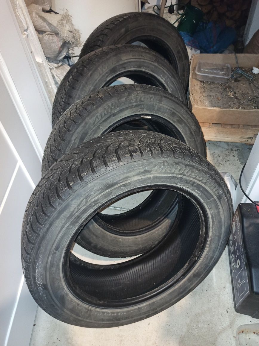 Opony Bridgestone Blizzak 225/60 R18
Czytaj więcej: https