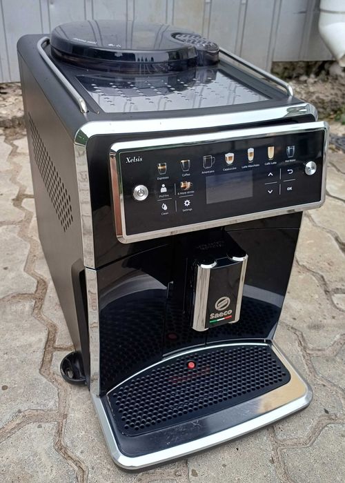 Кавомашина кавоварка Саеко Кселсіс Saeco Xelsis SM7580