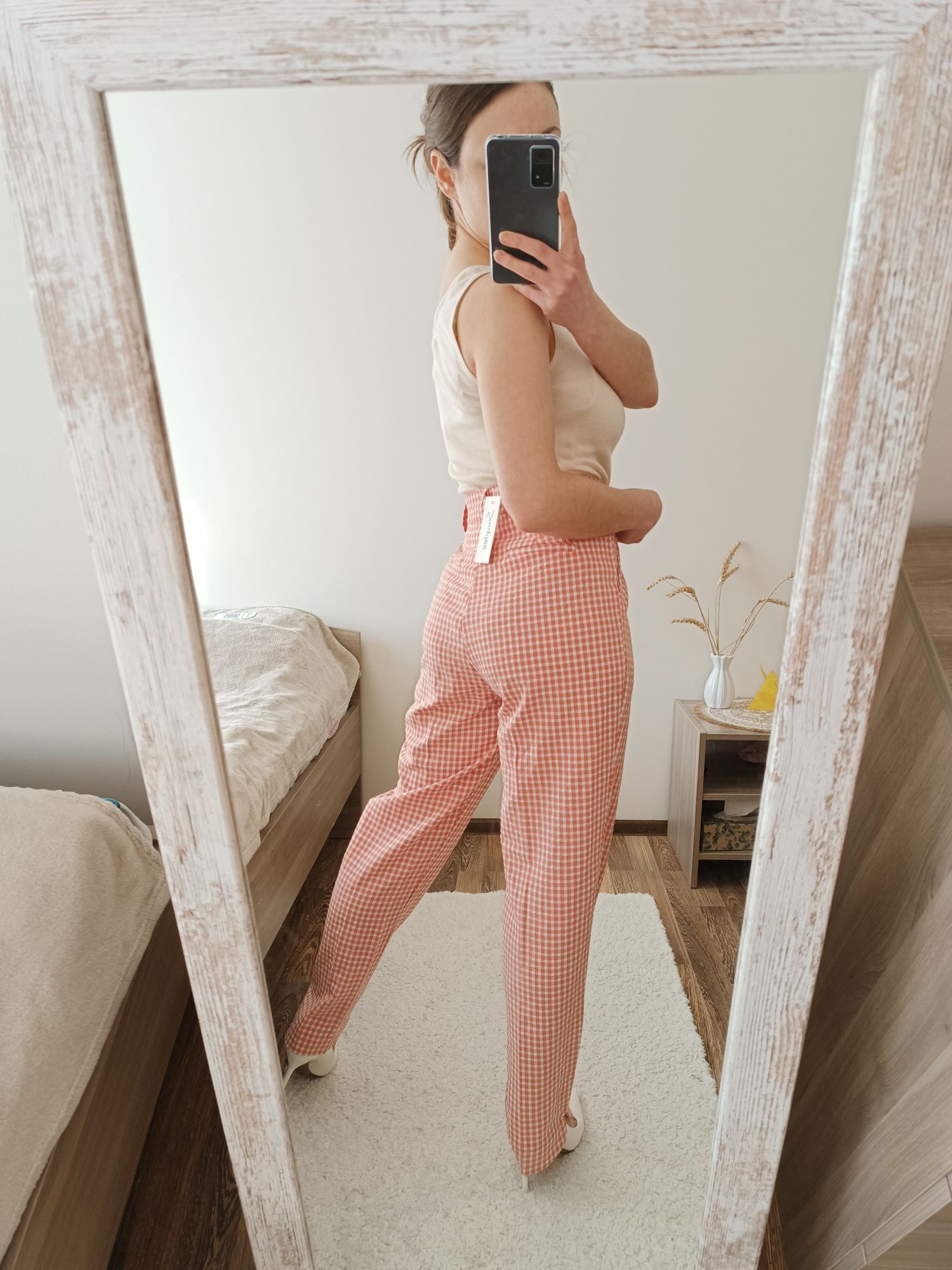 Nowe letnie spodnie Simplee