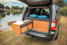 Zabudowa kempingowa turystyczna Chrysler Town & Country