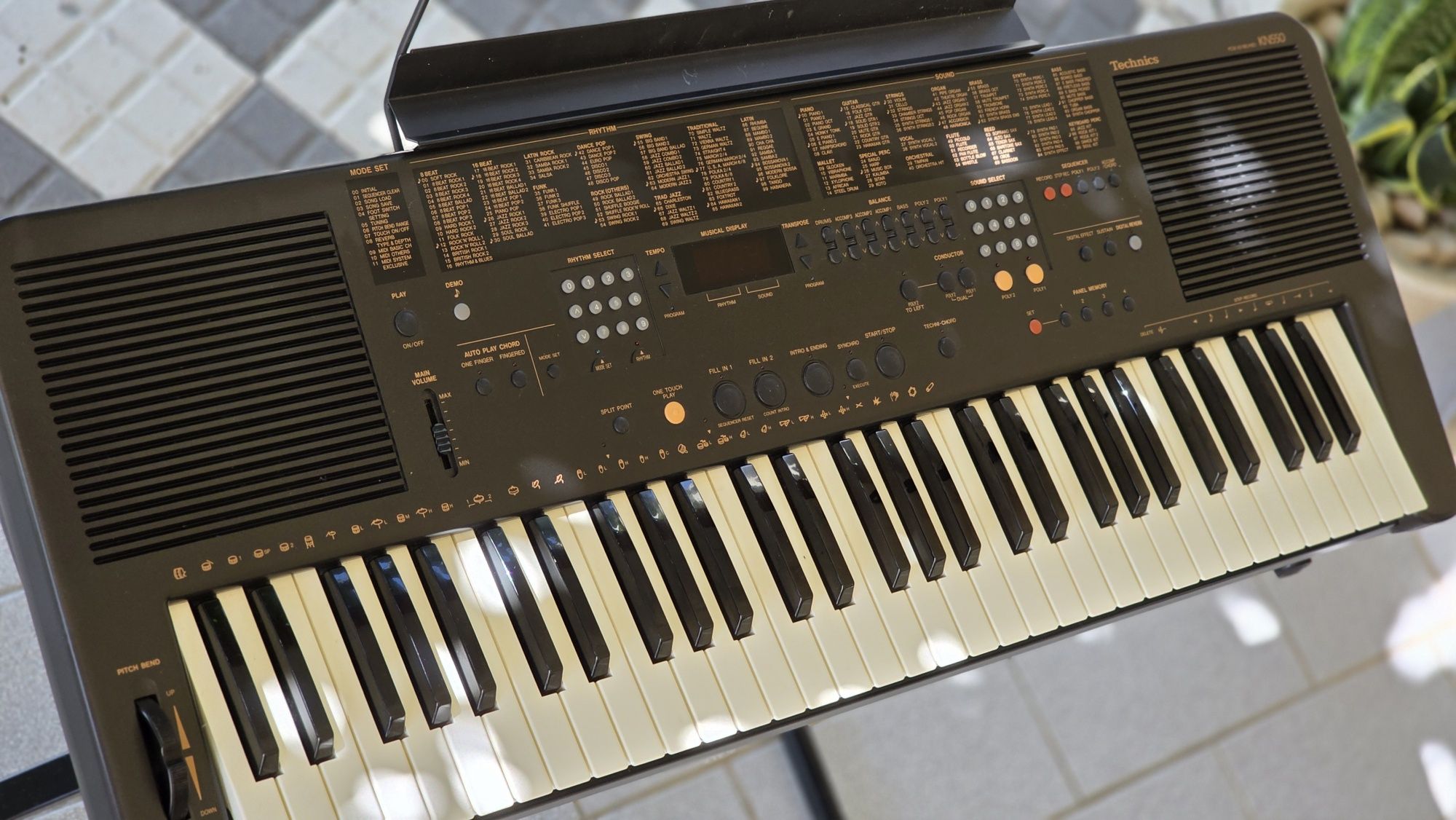 Technics KN550 Orgão/Piano