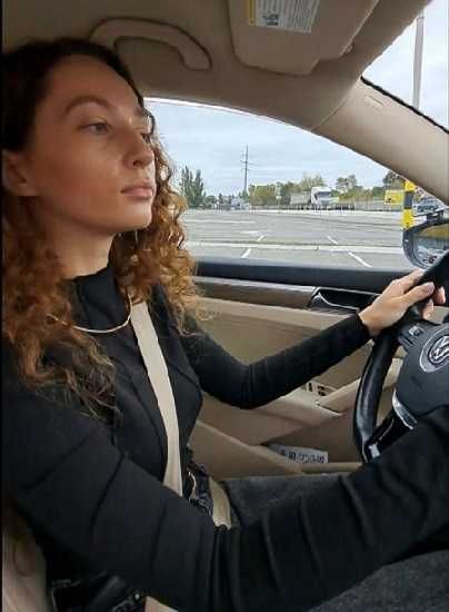 Автоінструктор у Києві для автоледі, інструктор з водіння для жінок