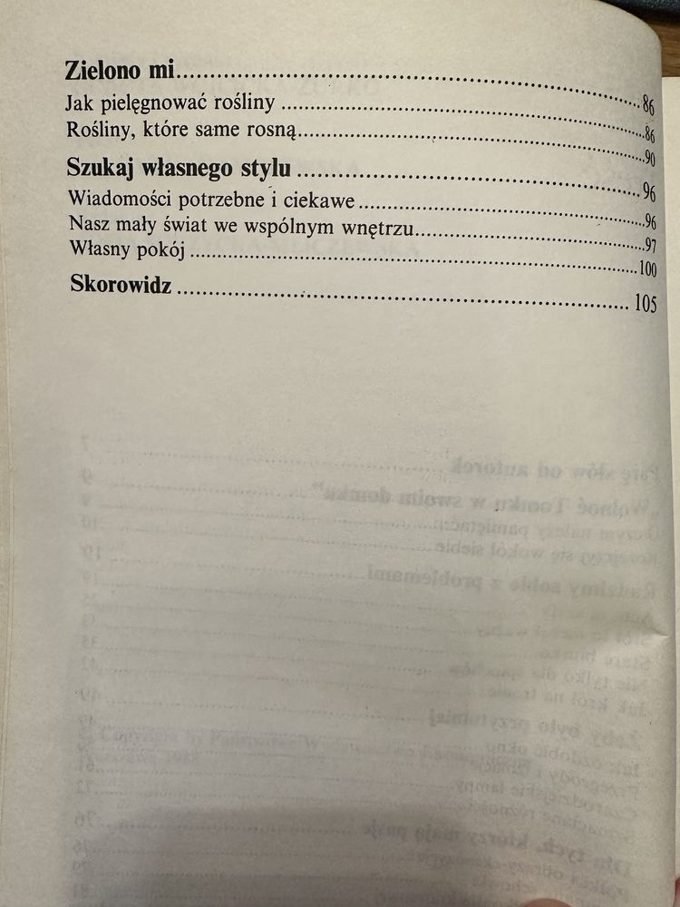 Nastolatki urządzają swój kącik. D. Wójcicka-Żurko. B. Adamczewska