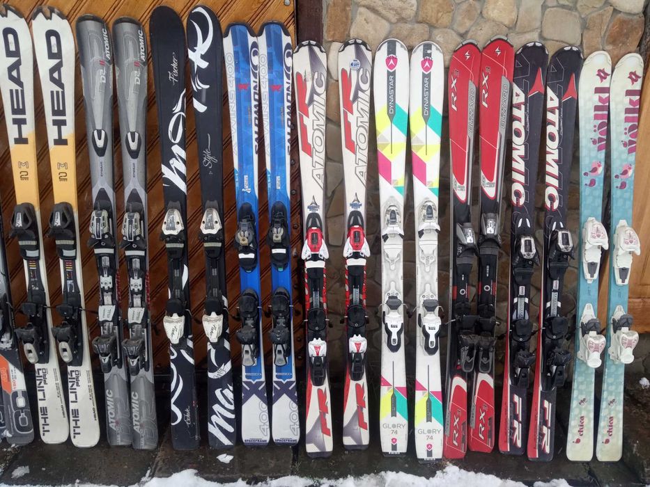 Лижне спорядження лижі черевики боти