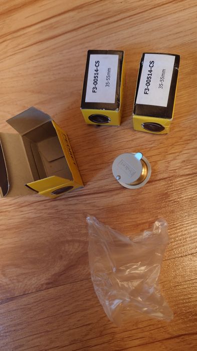 Wizjery do drzwi zwenetrzych