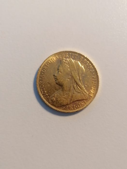 1 Libra ouro Rainha Vitoria ano 1900 Coroa com manto (Viúva)