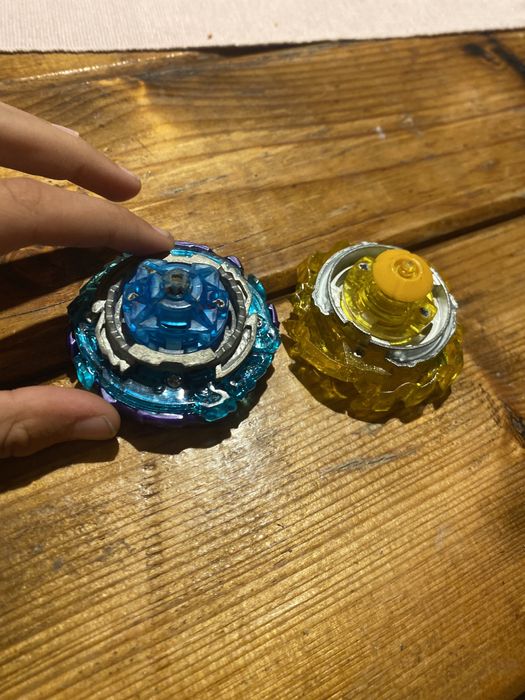 Два бейбледа