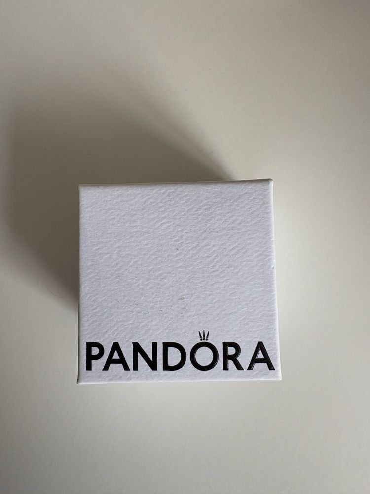 Anel Pandora Regal Swirl Tiara