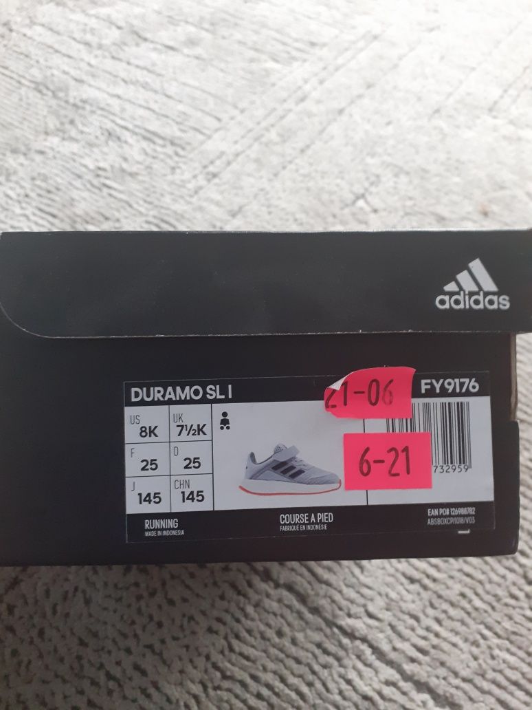 Buty dziecięce Adidas rozmiar 25