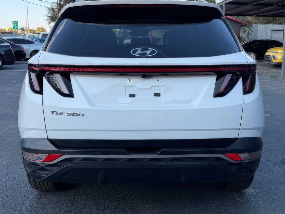 Hyundai Tucson SEL      2024