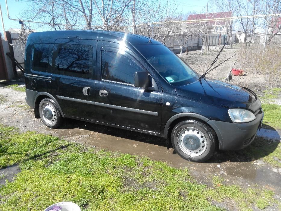 Продам Opel Combo 1.3cdti 2006