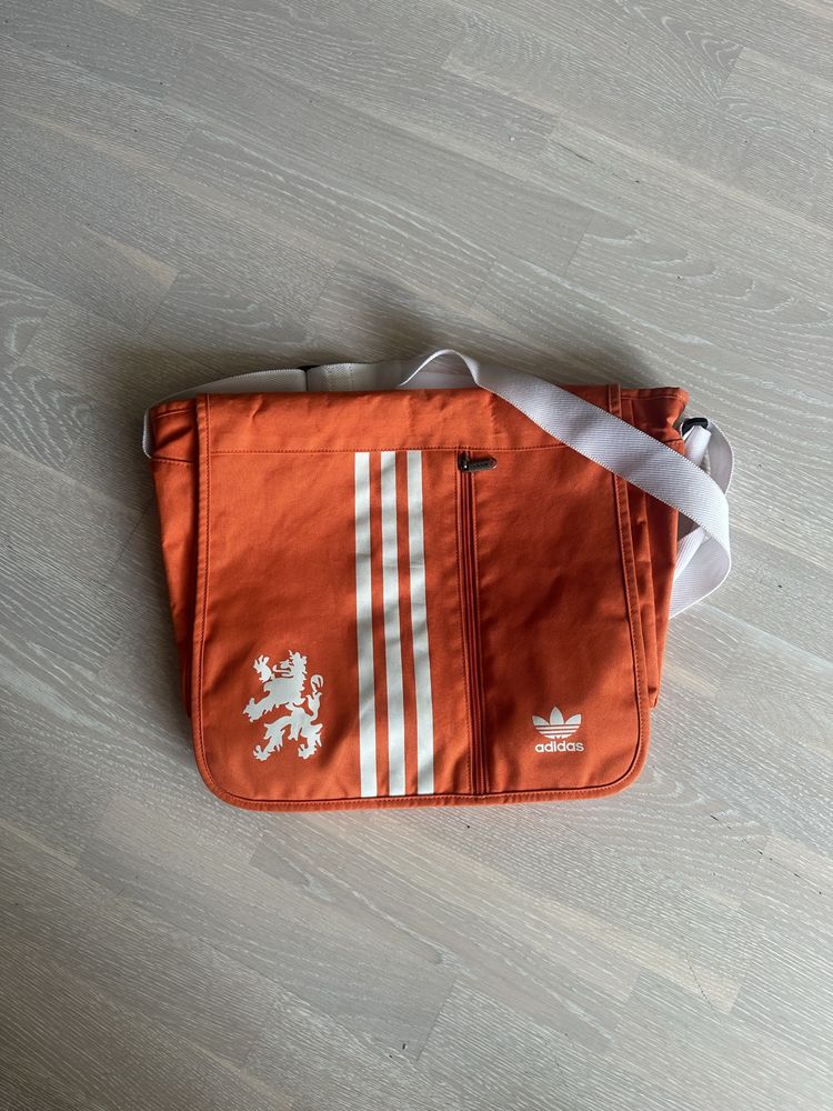 Сумка Adidas нидерланды