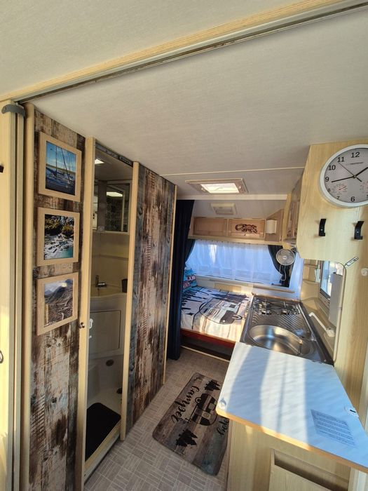 Sprzedam przyczepę kempingową