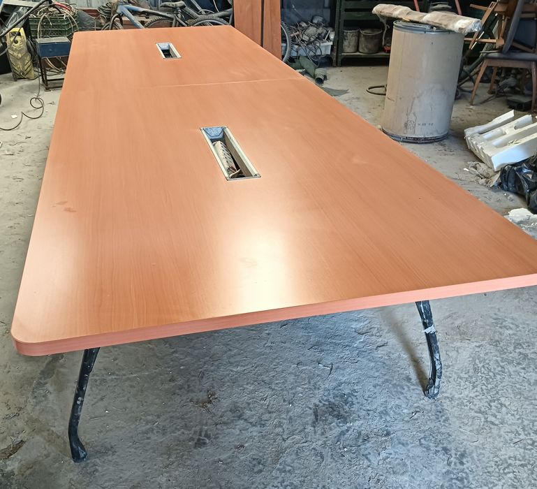 Mesa de sala de reuniões 4x1,20m