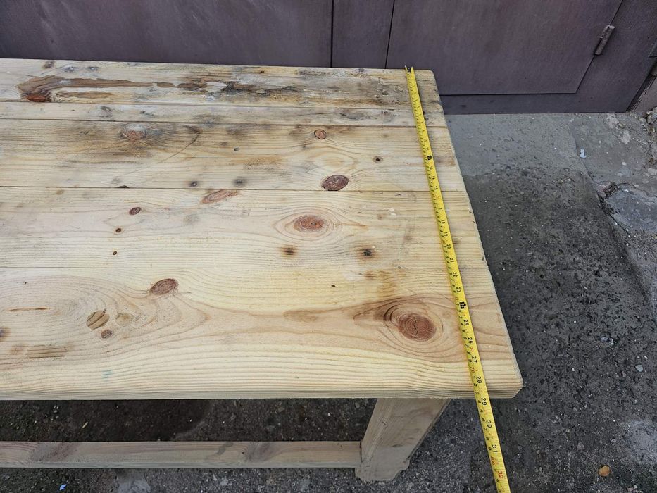 Добротний, масивний, дерев'яний стіл для майстерні, гаражу, цеху склад