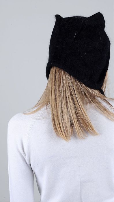 Шапка з вушками