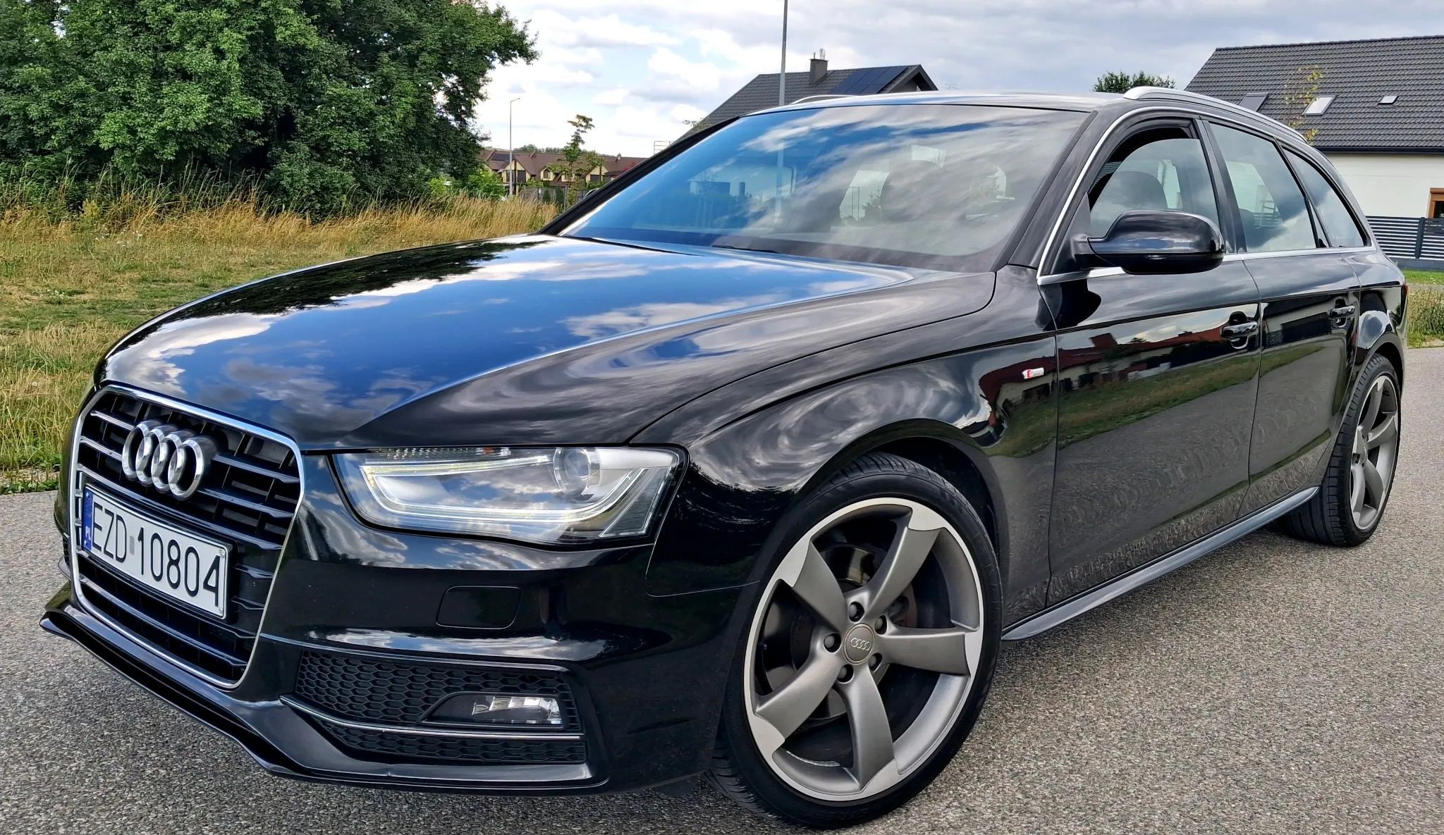 Audi A4 Navi S-line Rotor19 Bixenon!!!