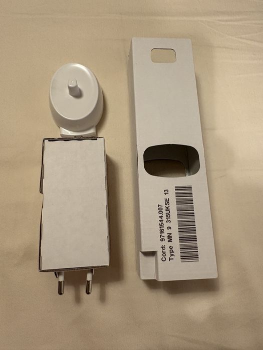 Ładowarka do szczoteczki Braun Oral-B typ 3757