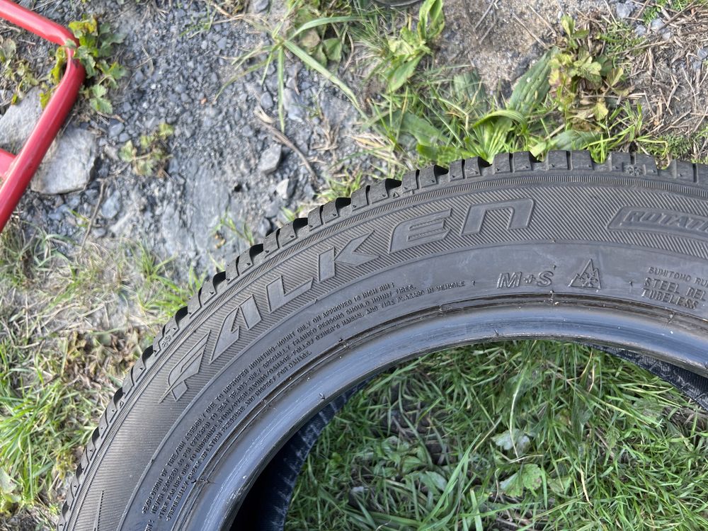 4xopona zimowa FALKEN w rozmiarze 205/55 R16