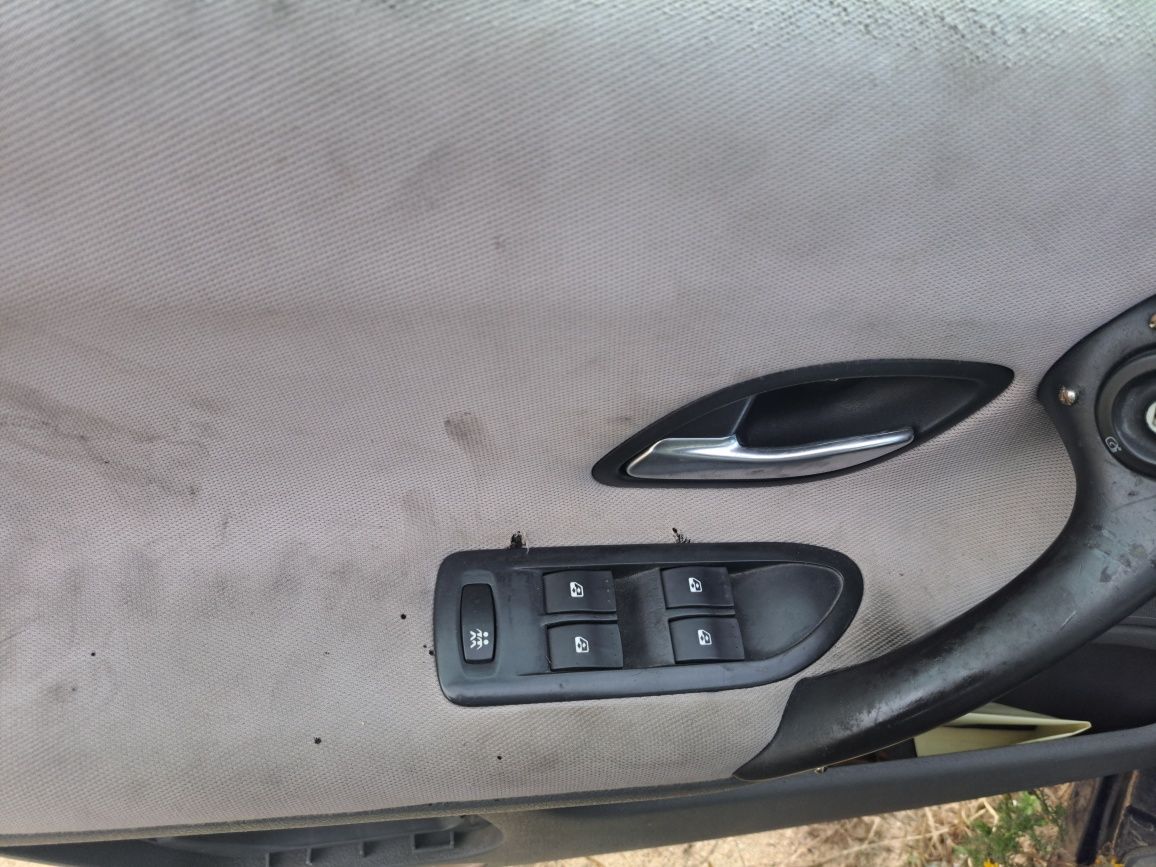 Renault Laguna ll 2001/2002/2003/2004/2005/2006/2007 todas as peças