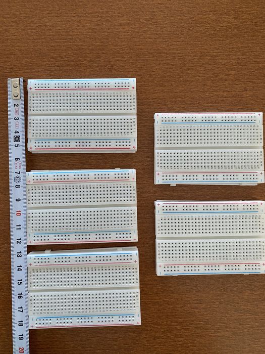 5 400-point Breadboards64551677080067122
