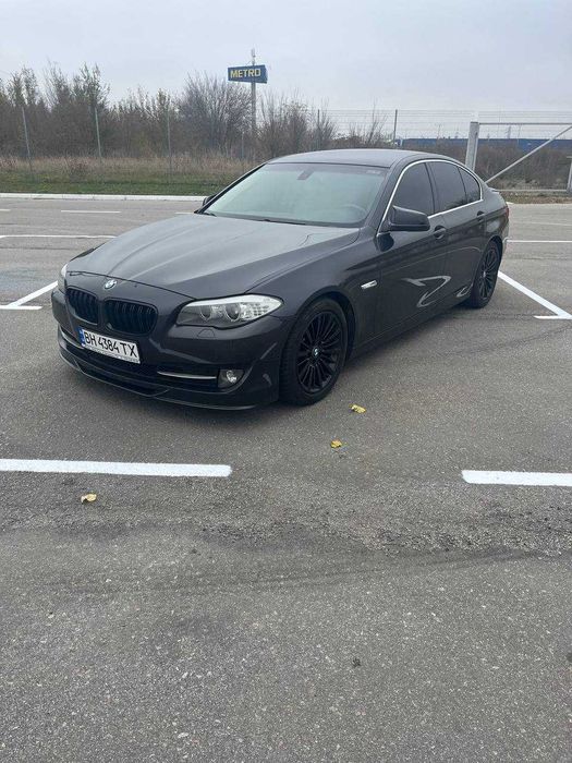 BMW F10 2012 года 525D Twin Power Turbo XDrive
